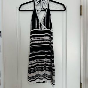 Guess Jeans - Knit Dress Keyhole back